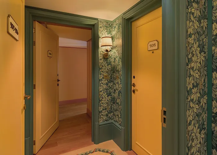 Hotel La Fantaisie Parigi